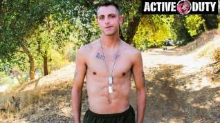 Online film Introducing Solo Jerking Muscle Hunk Soldier Tanner Reed