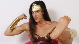 Free online porn Unbelievably hot Bianca Blance in a Wonder Woman costume