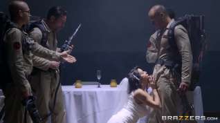 Online film Veronica Avluv And Huge Breasts In Military Gangbang For Horny Milf