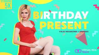 Online film Birthday present - VirtualRealTrans