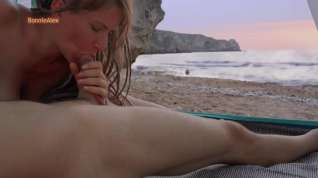 Online film Sunset Beach Sex By The Sea - Handheld Pov