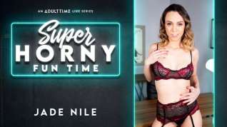 Online film Jade Nile in Jade Nile - Super Horny Fun Time