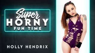 Online film Holly Hendrix in Holly Hendrix - Super Horny Fun Time