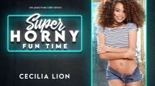 Online film Cecilia Lion in Cecilia Lion - Super Horny Fun Time