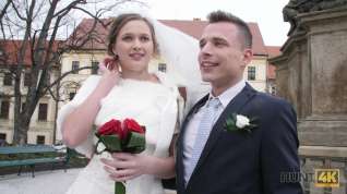Online film HUNT4K. Attractive Czech bride spends first night with rich stranger