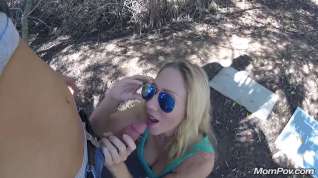 Online film Mother I´d Like To Fuck Shagged In Park - Outdoor Sex