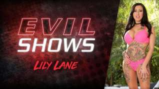 Online film Evil Shows - Lily Lane, Scene #01