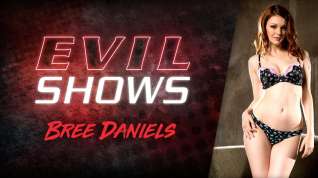 Online film Evil Shows - Bree Daniels, Scene #01