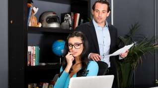 Online film Office ASS-istants - Eliza Ibarra & Tyler Nixon