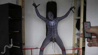 Online film Ballbusting And Electro On The Balls Of Tied Black Spiderman