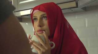 Free online porn Nicole Love & Steve Q in Sexy Muslim Girl Spreads For Cash - Porncz