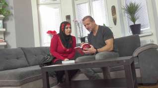 Online film Aisha Bahadur & George Uhl in Grateful Sexy Muslim Gets Boned - Porncz