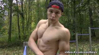 Online film Muscle Worship - Workout - EastBoys