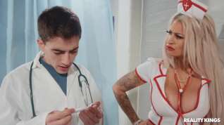 Online film Brooklyn Blue And Jordi El Niño Polla - A Hot Stacked Nurse Takes A Wild Ride On A Doctors Big Cock
