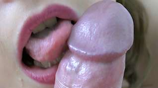 Online film Sensual Blow Job Slowly Suck And Licking With Red Lips