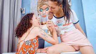 Online film Lesbians share ice-cream and dildo