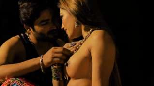 Online film Zoya Rathore, Desi Tadka S02 E01, Nude Scenes