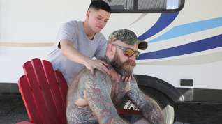 Online film Country Daddy Ch 4: One For The Neighbors - FamilyDick