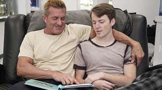 Online film Memories of a Loving Father Ch 1: The Childhood Memory Book - FamilyDick