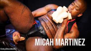 Online film Micah Martinez: Hairy Muscle Butt Rides Huge Cocks To Please Daddy - KinkMen