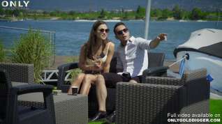 Online film Flirtatious Gold Digger Alyssa Reece screwing hard with Raul Costa