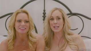 Online film Delightful blondes, Brandi Love and Brianna Banks like to make love with each other, quite often