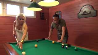 Online film This blonde enjoys playing pool today