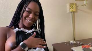 Online film Big ass, ebony slut is working as a maid, but often having anal sex while at work
