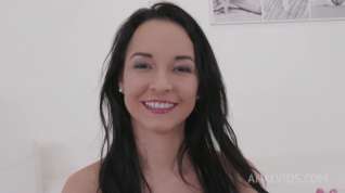 Online film Seductive, Caucasian brunette, Francys Belle got down and dirty with a black guy, just for fun