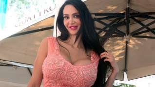 Online film Bustin' Into Miami Beach - Amy Anderssen - Scoreland