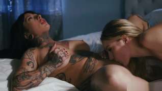 Online film Scarlett Sage and Jessie Lee make each others pussies orgasm