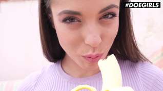 Online film DOEGIRLS - Hot Tiny Teen Anastasia Brokelyn Anal Masturbation In Quarantine