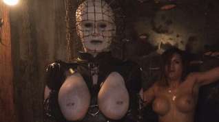 Online film Angel Wicky & Barbara Bieber in Pinhead - xVirtual