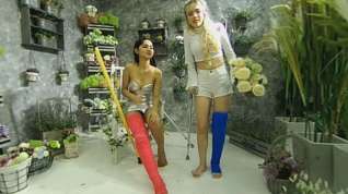 Online film 2 Girls With Long Cast Leg Visit A Flower Store Part 1 - VRpussyVision
