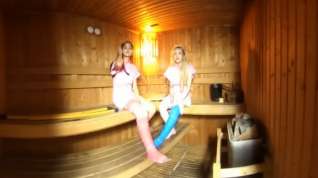 Online film 2 Girls With Long Cast Leg In Sauna - VRpussyVision