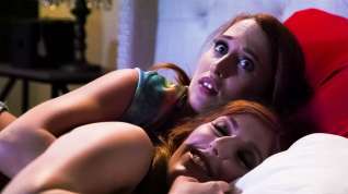 Online film Lauren Phillips & Luna Lain in Keeping Mom In The Dark, Scene #01 - GirlsWay