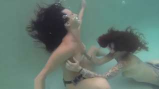 Online film Underwater Tickling