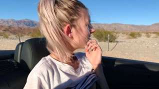 Online film Tini ting in the car direct to the public massage hand smooth shaved p...