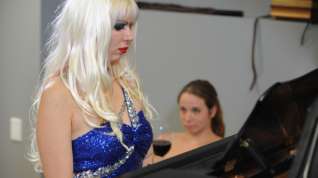 Online film Cheri Rose Mort & Mistress Irony in The Bdsm Piano Recital - KINK