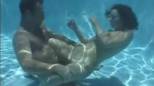Online film Underwater sex cumshot