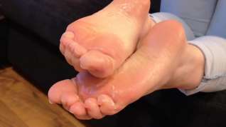 Online film Lotion on my Wifes soles