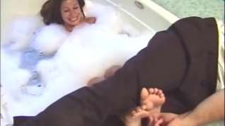 Online film Viviana - Bathtub Tickle