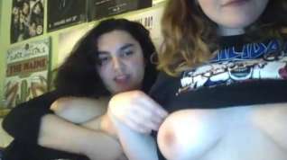 Online film Omegle two friends showing tits and ass