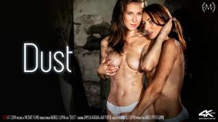 Online film Dust - Emylia Argan & Katy Rose - SexArt