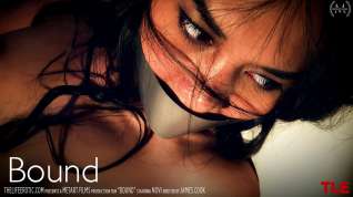 Online film Bound - Novi - TheLifeErotic