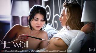 Online film JL Wall - Ivana Sugar & Lady Dee - SexArt