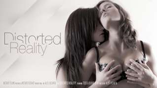 Online film Distorted Reality - Silvie Luca & Tess B - SexArt
