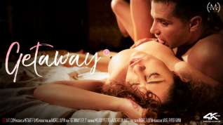 Online film Getaway 3 - Melody Petite & Alberto Blanco - SexArt