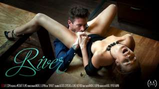 Online film River - Alexis Crystal & Luke Hotrod - SexArt