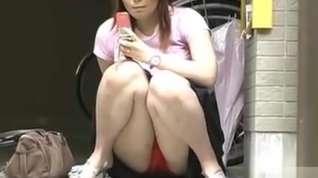 Online film Watching girls panties on the streets of Tokyo